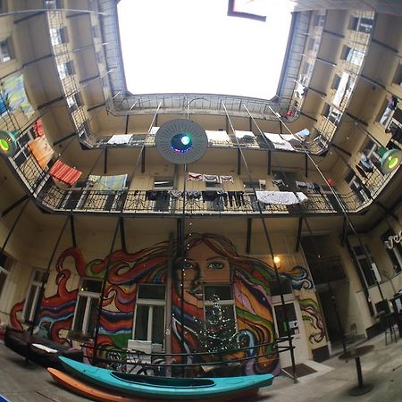 Dbc Hostelブダペスト エクステリア 写真