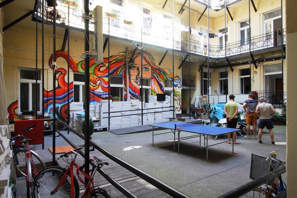 Dbc Hostelブダペスト エクステリア 写真