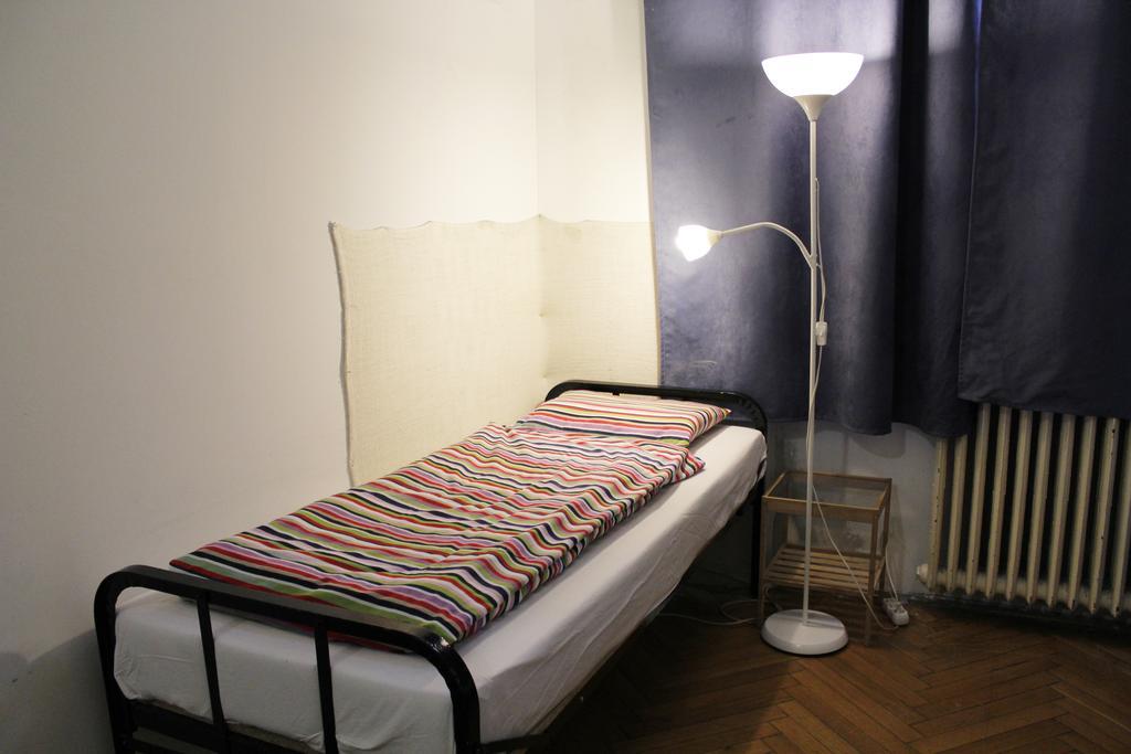 Dbc Hostelブダペスト エクステリア 写真